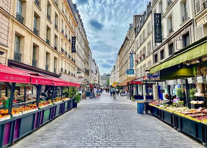 Brand New Apartment - Rue Cler Paris
